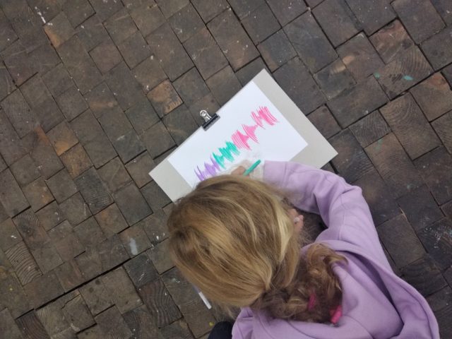 DESSINER AVEC CÉCILE